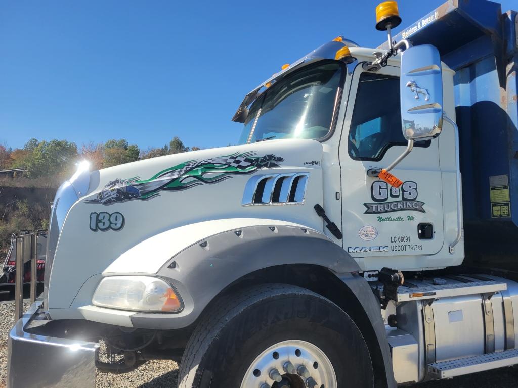 2016 Mack Quad Axle Dump Truck