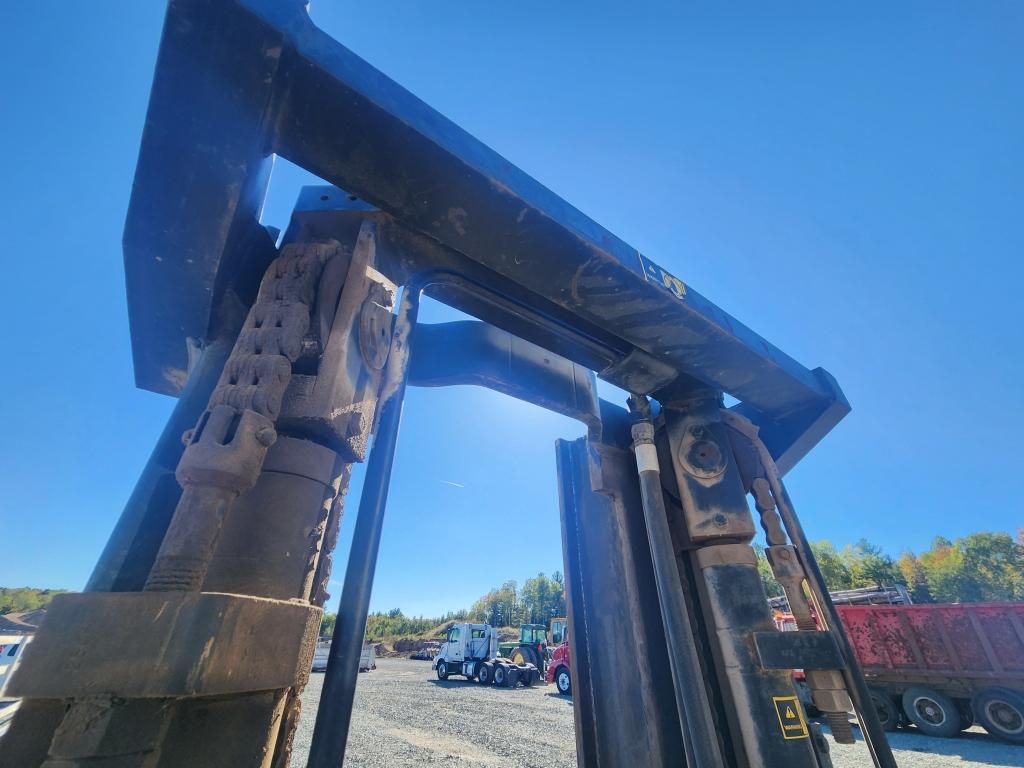 Caterpillar V80f Forklift
