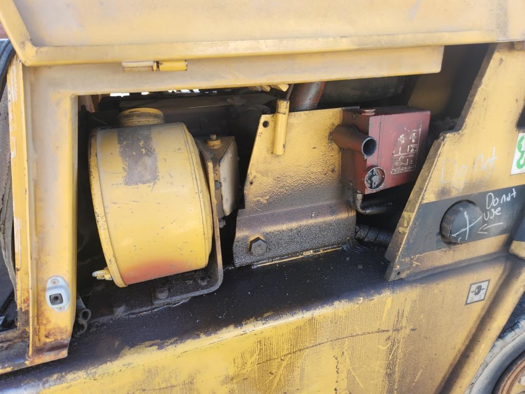 Caterpillar V80f Forklift