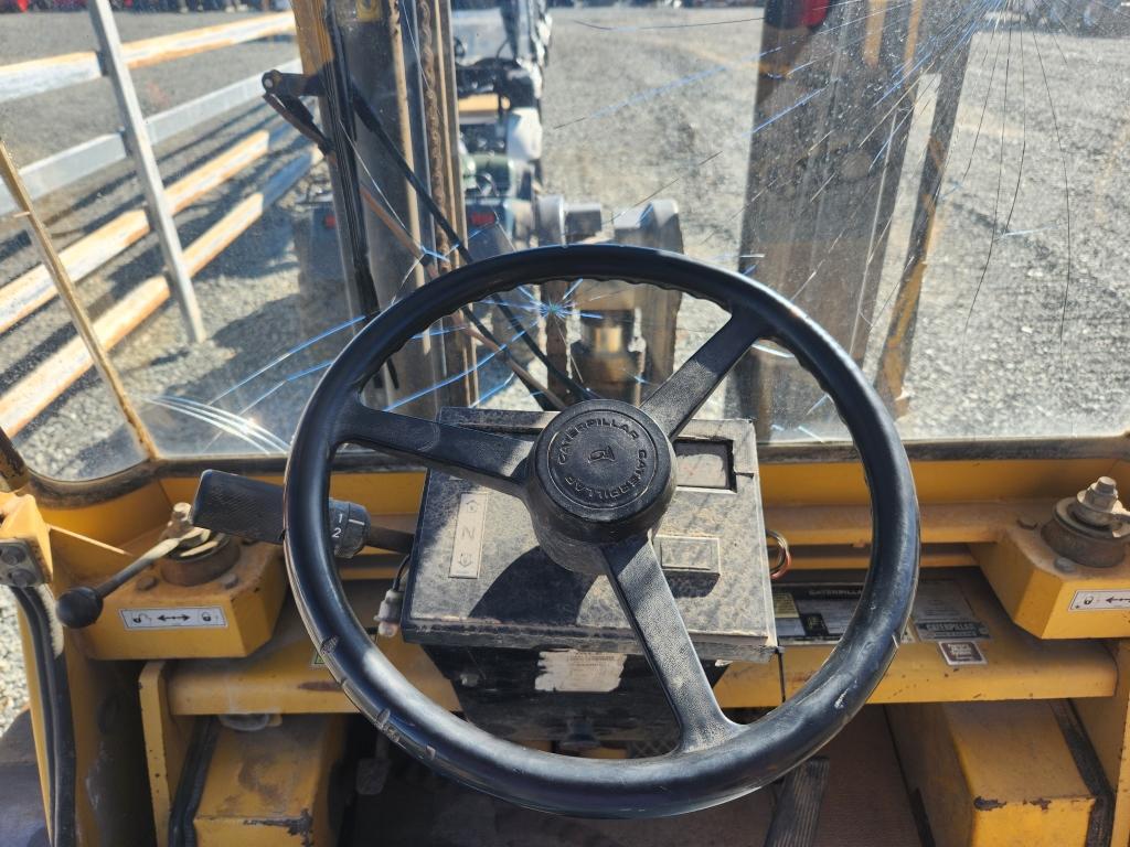 Caterpillar V80f Forklift
