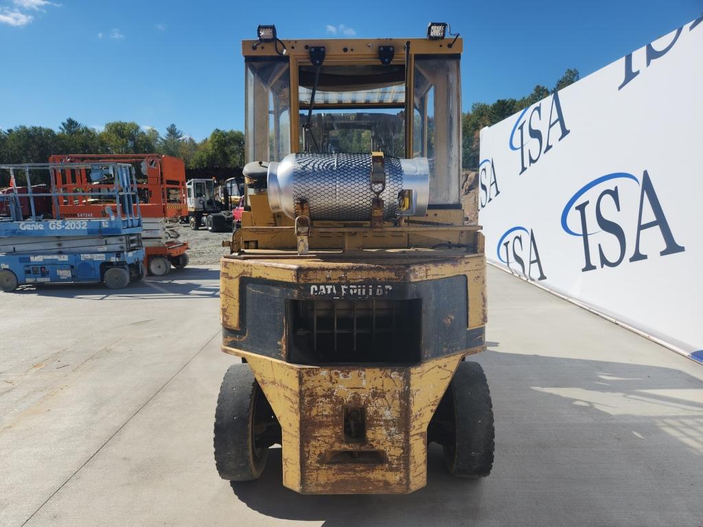 Caterpillar V80f Forklift