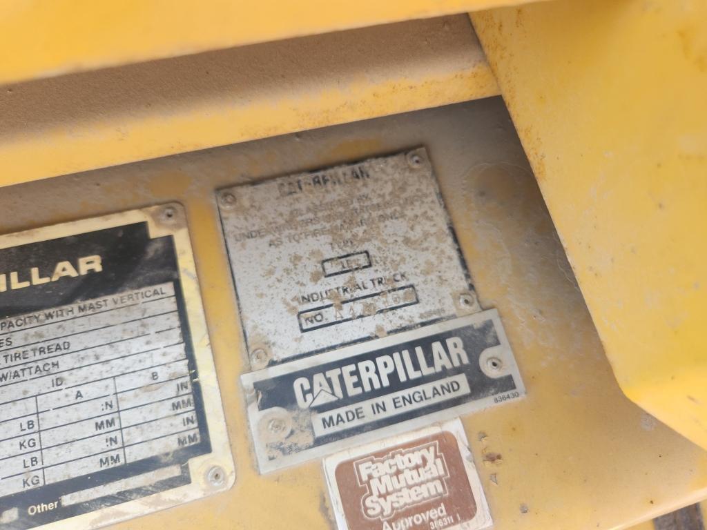 Caterpillar V80f Forklift