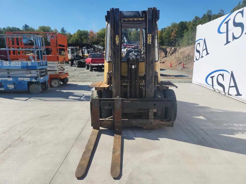 Caterpillar V80f Forklift