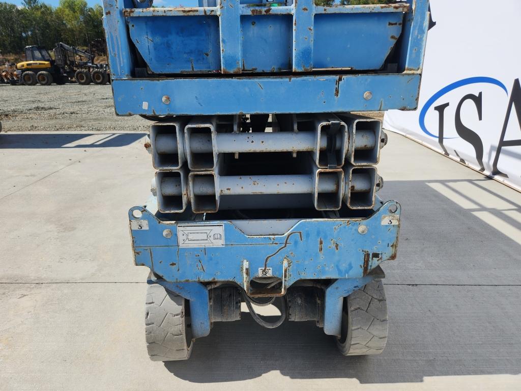 2013 Genie Gs-2032 Scissors Lift