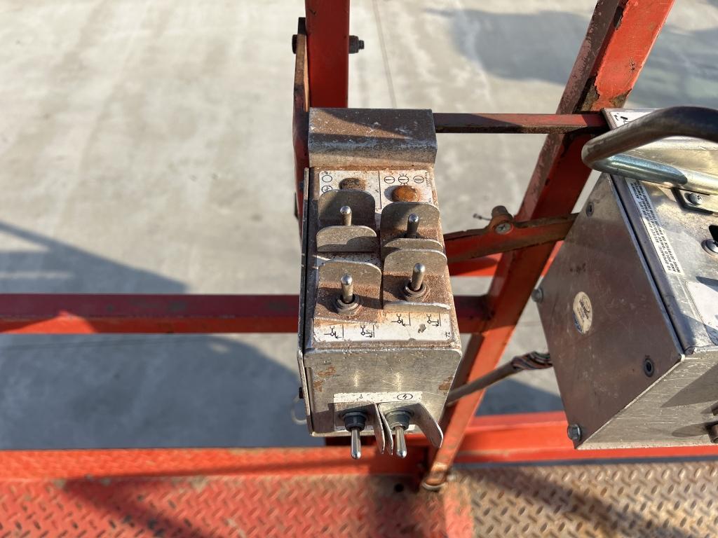 2012 Skyjack 7127rt Scissor Lift