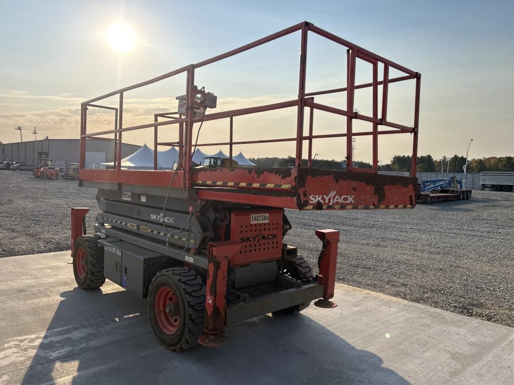 2012 Skyjack 7127rt Scissor Lift