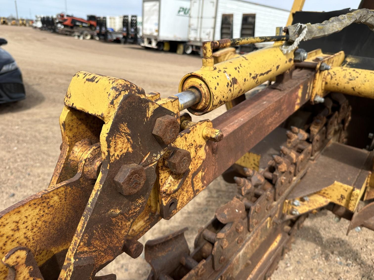 Vermeer V8050 Trencher