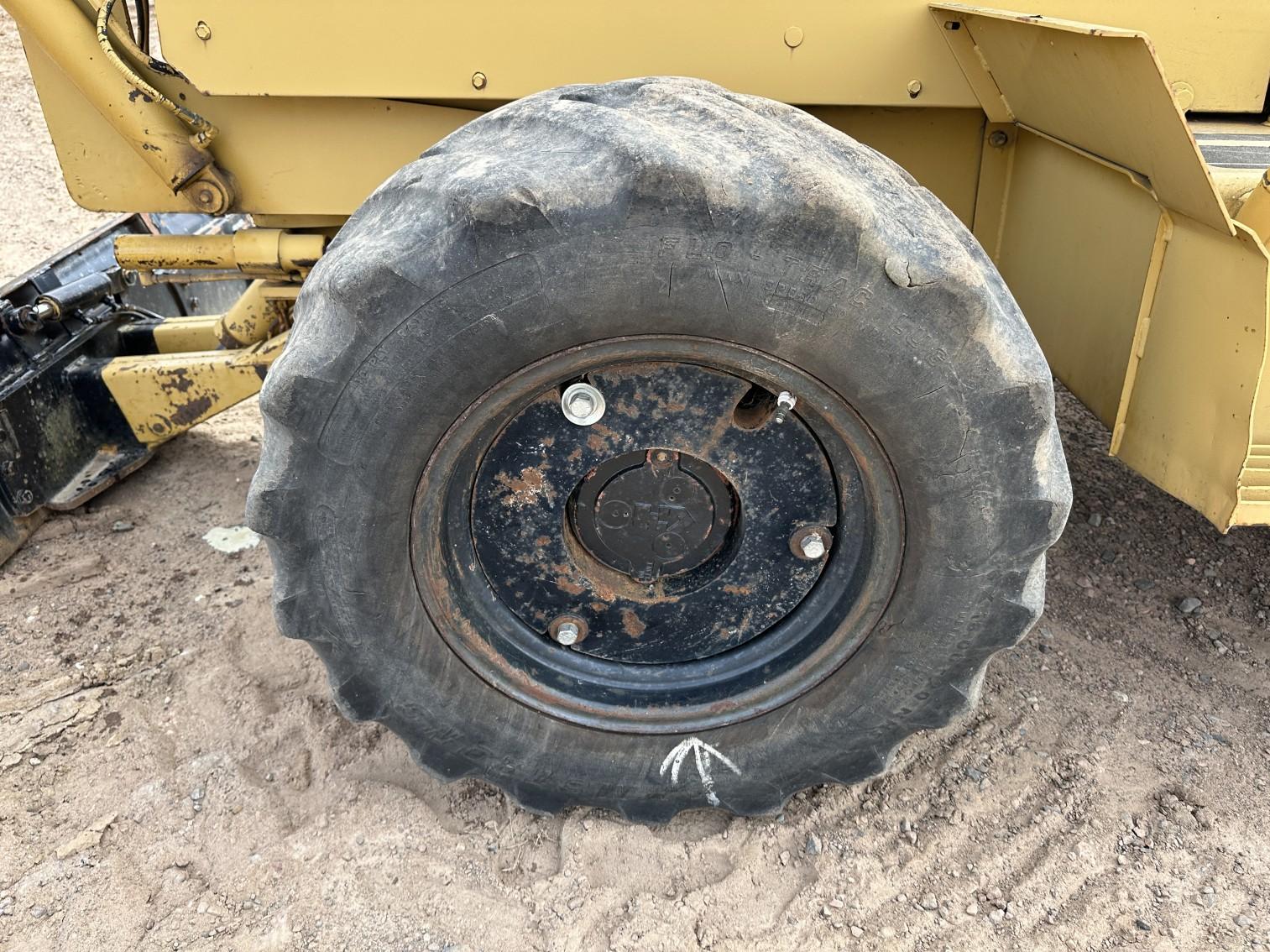 Vermeer V8050 Trencher