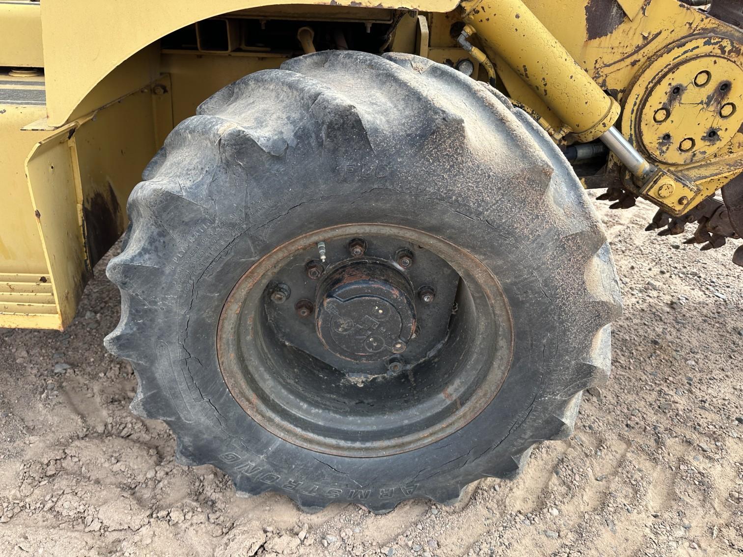 Vermeer V8050 Trencher