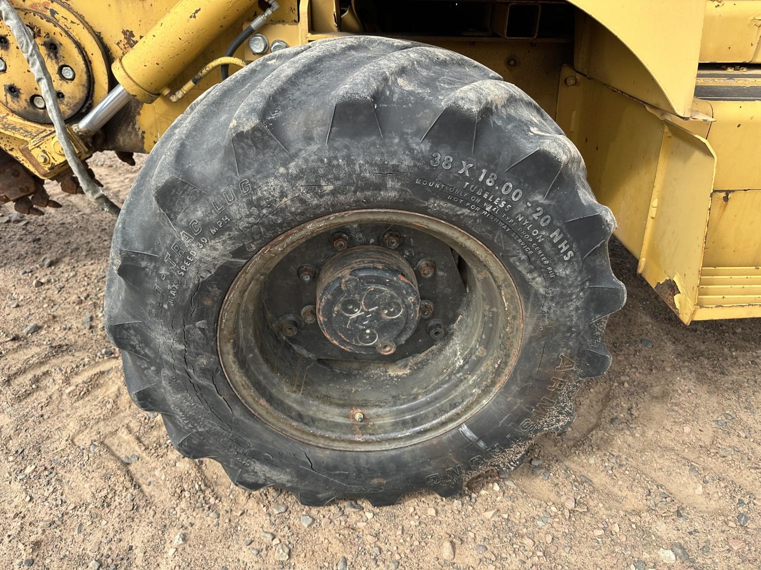 Vermeer V8050 Trencher