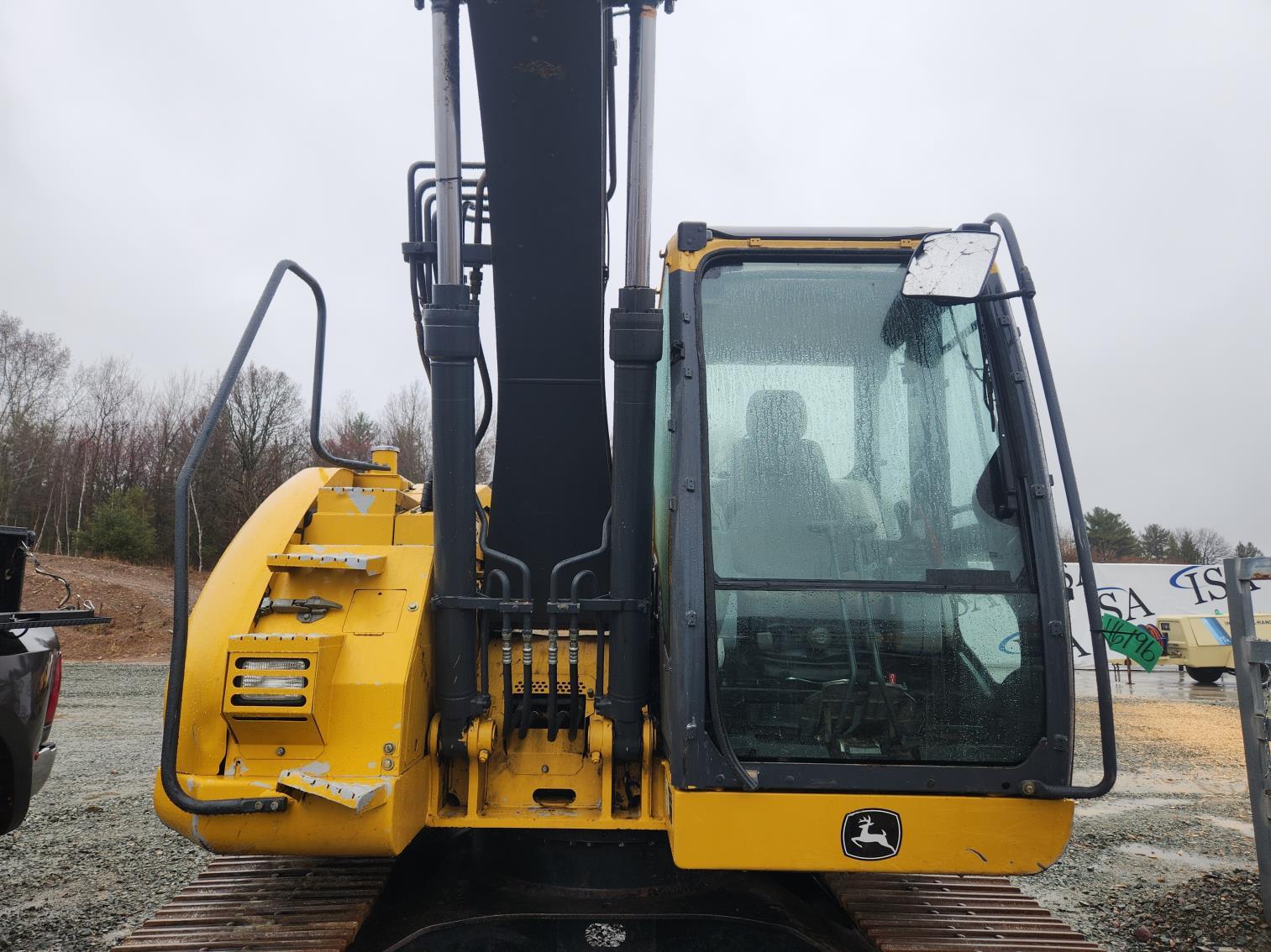Deere 135 G Excavator