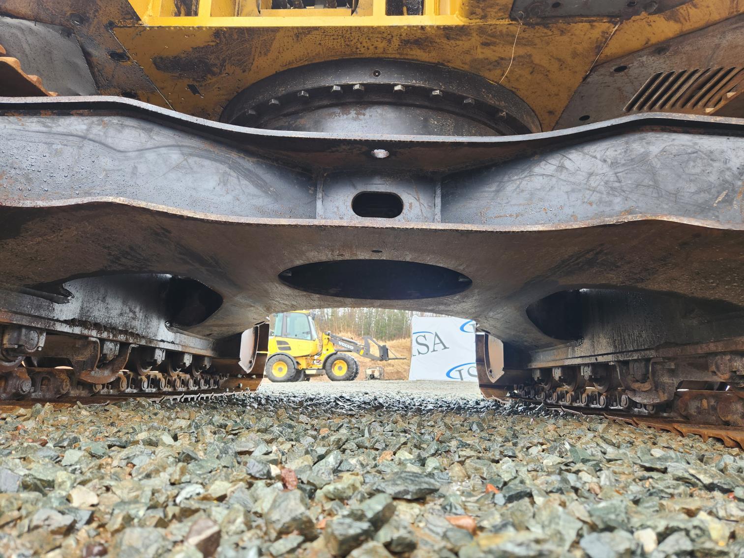 Deere 135 G Excavator