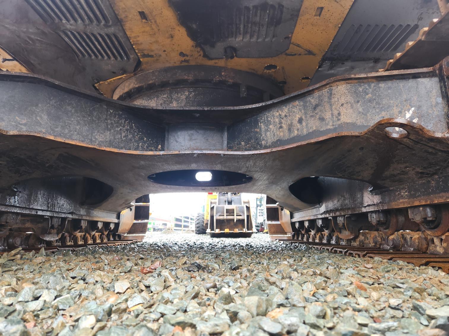 Deere 135 G Excavator