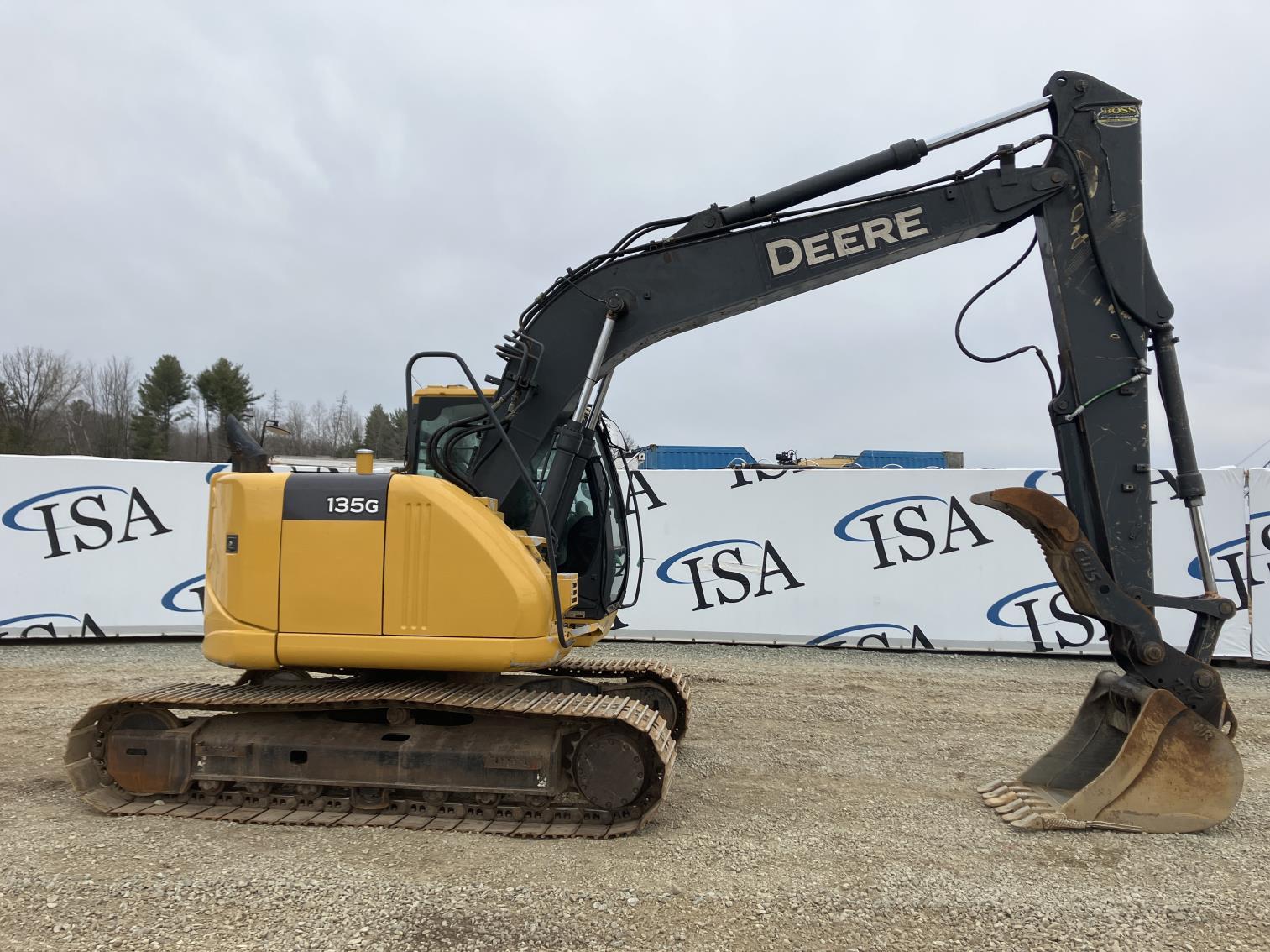 Deere 135 G Excavator