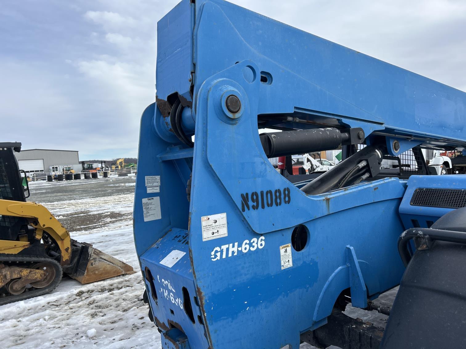 2015 Genie Gth-636 Telehandler