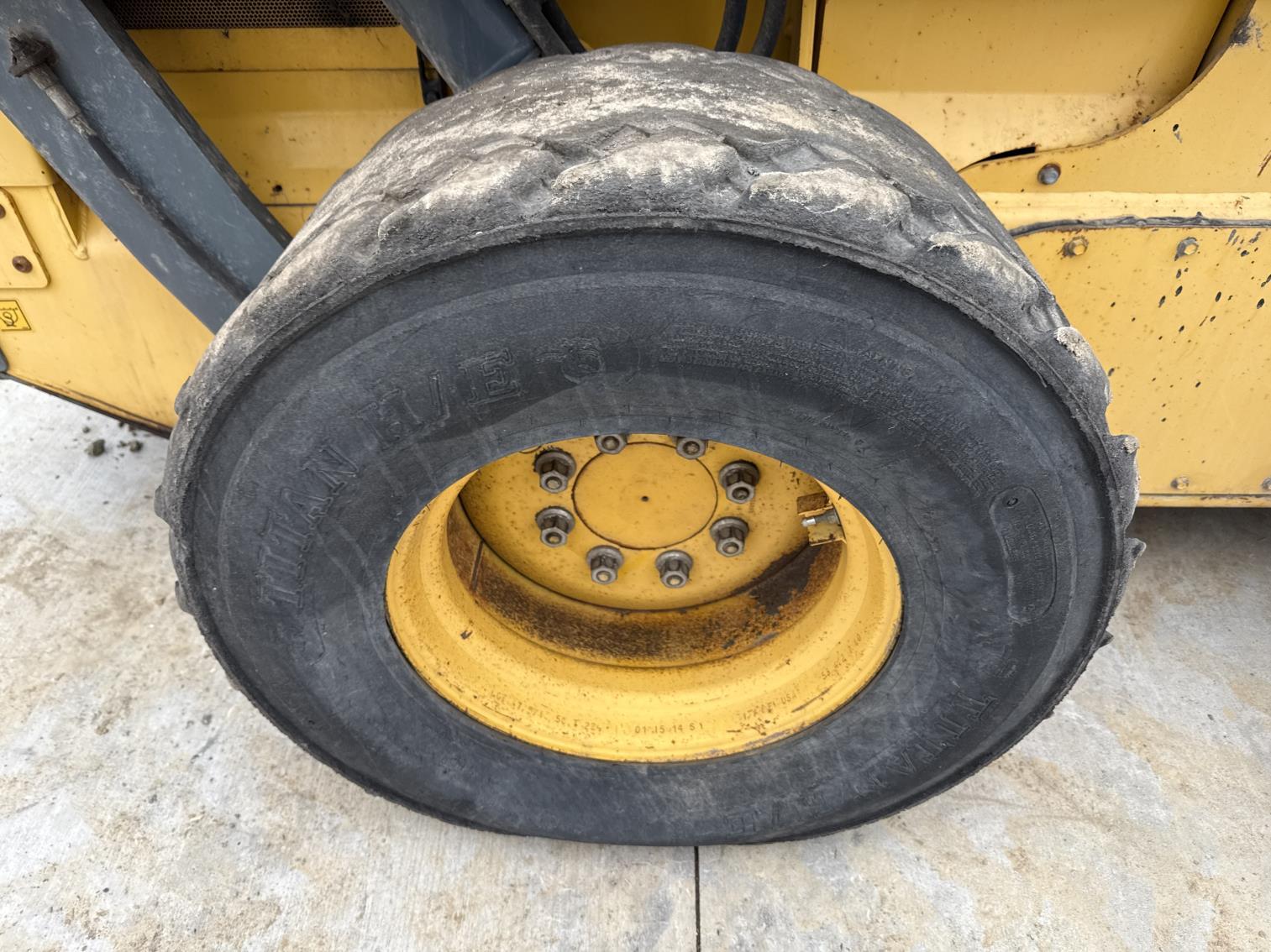 2014 Gehl V400 Wheeled Skid Steer