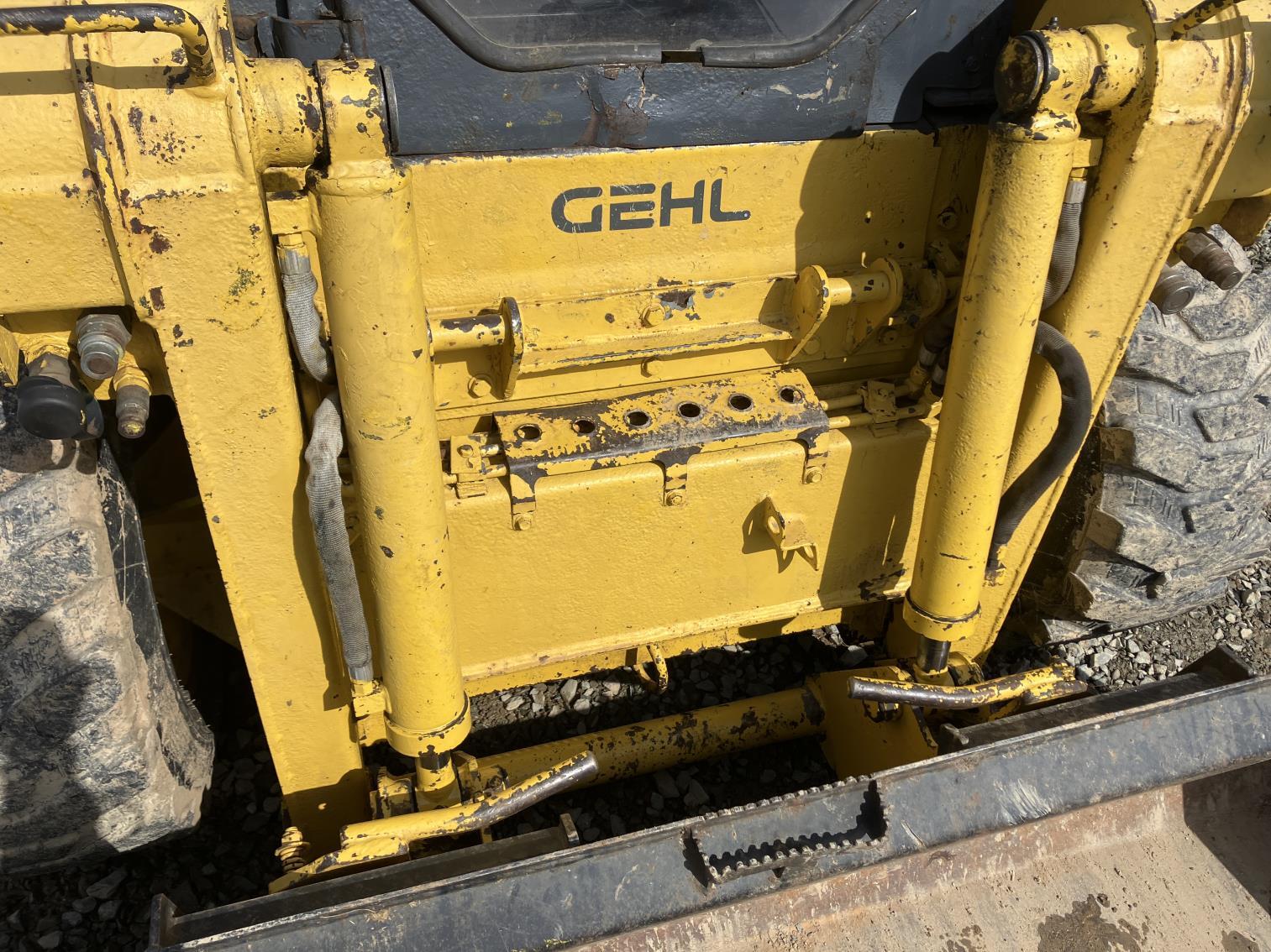 Gehl 6635 Series Ii Dxt Wheeled Skid Steer