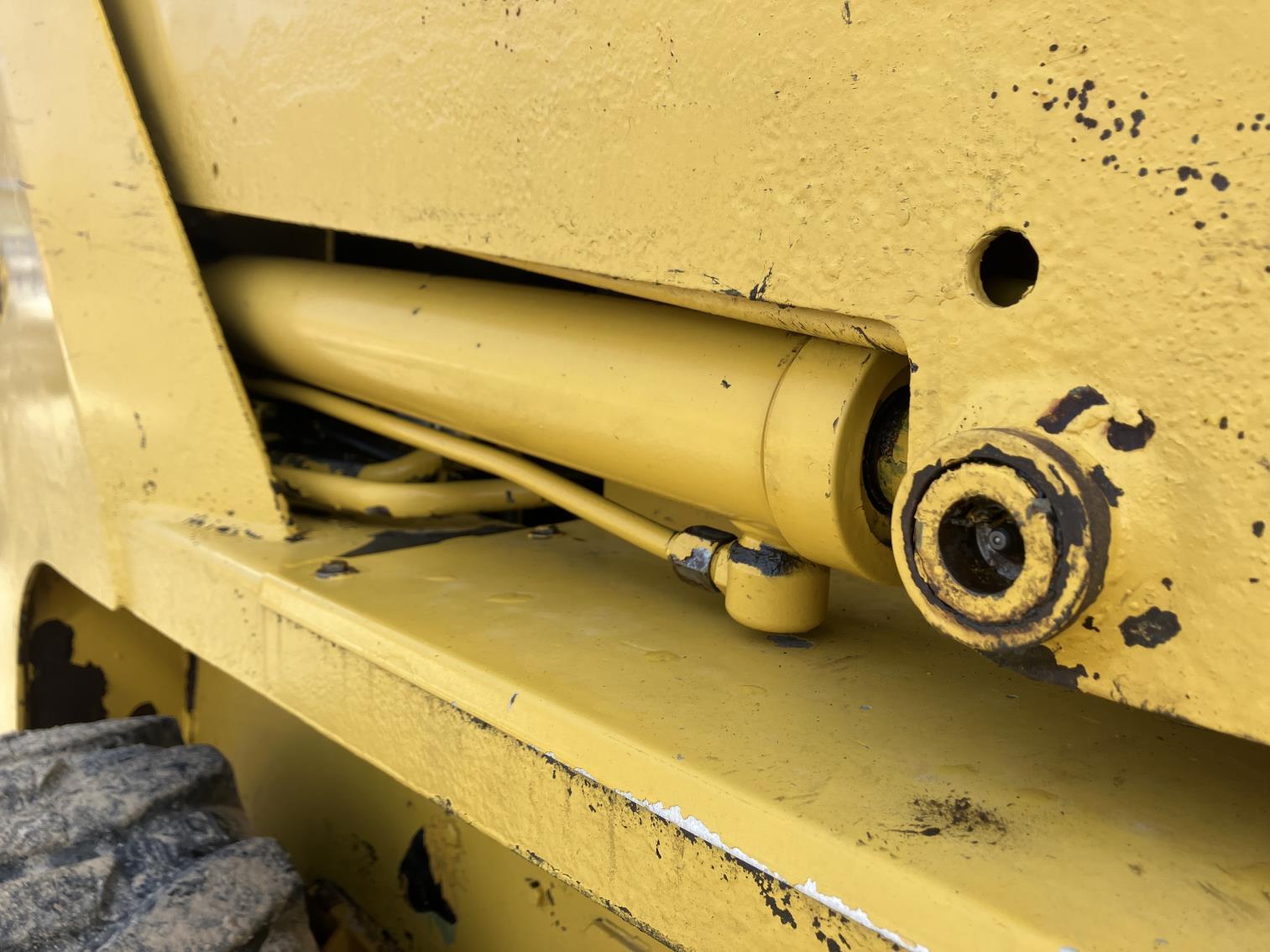 Gehl 6635 Series Ii Dxt Wheeled Skid Steer