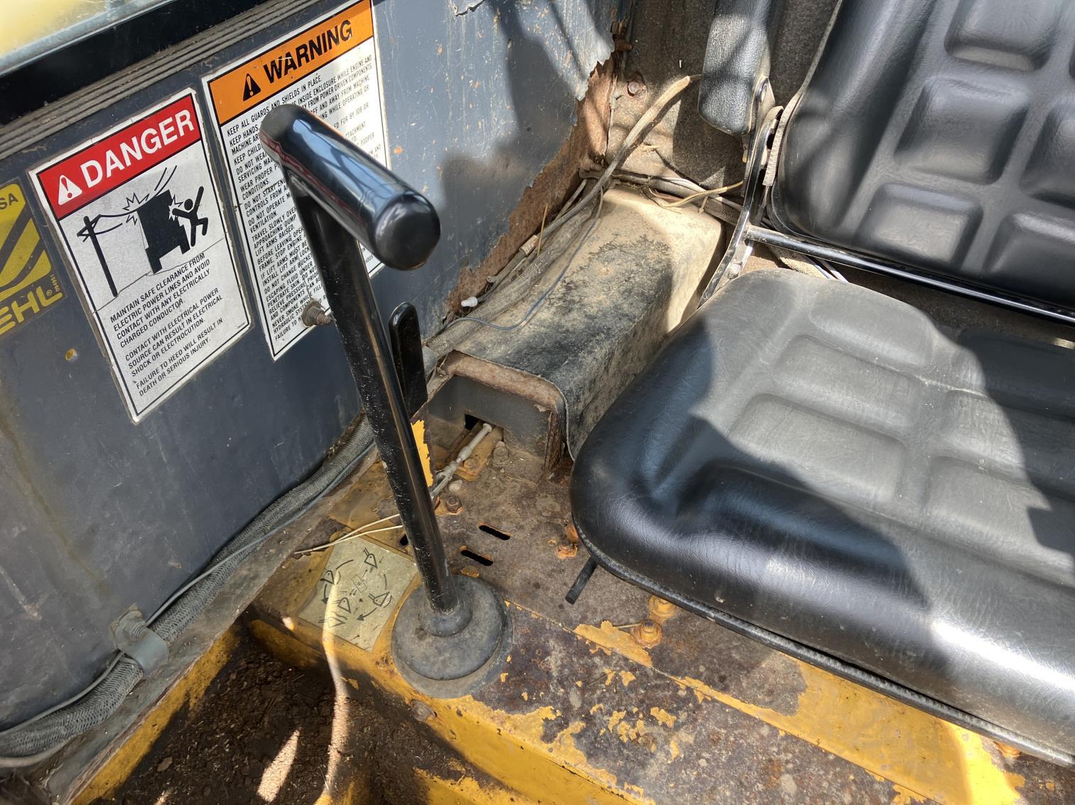 Gehl 6635 Series Ii Dxt Wheeled Skid Steer