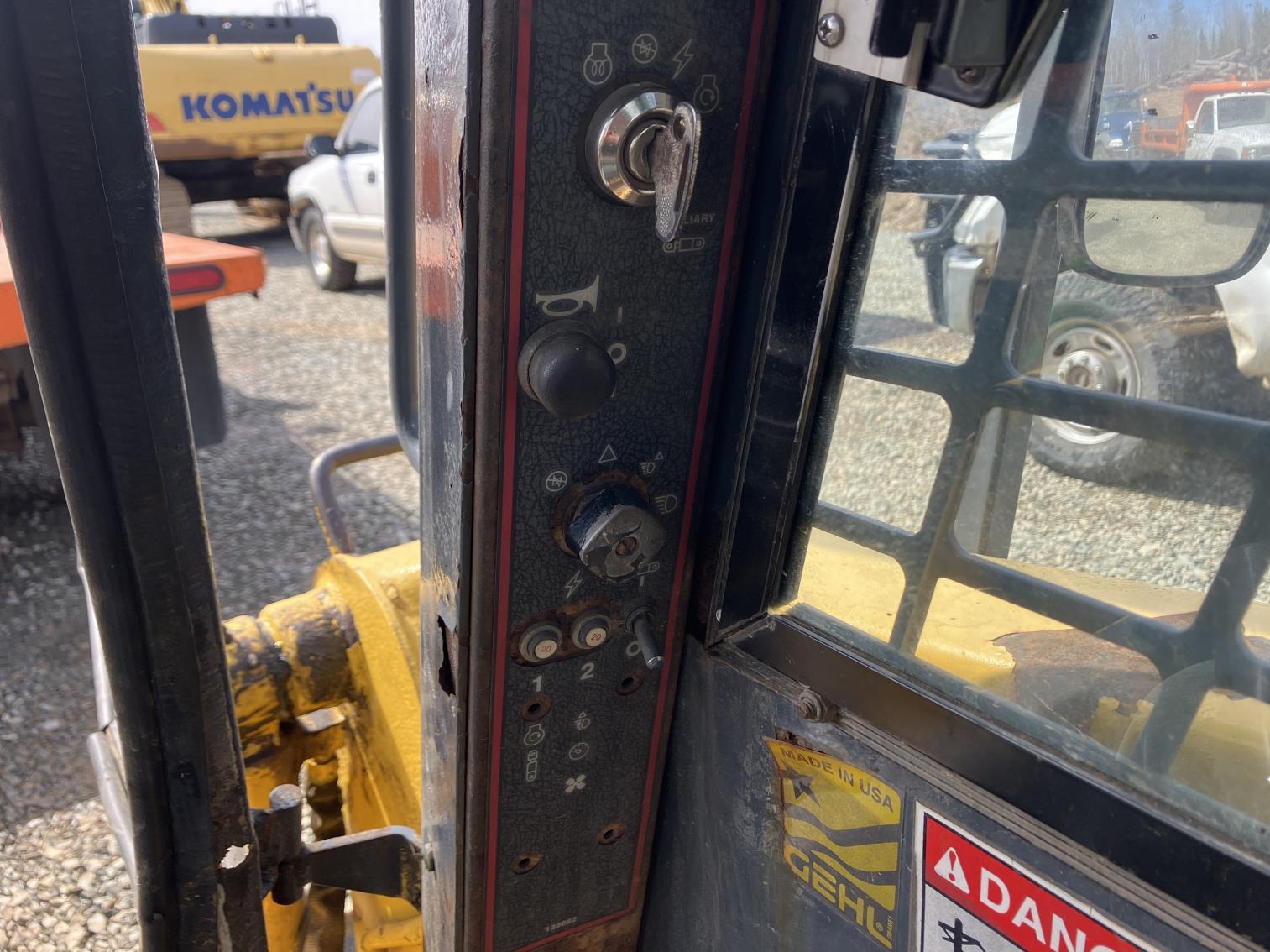 Gehl 6635 Series Ii Dxt Wheeled Skid Steer