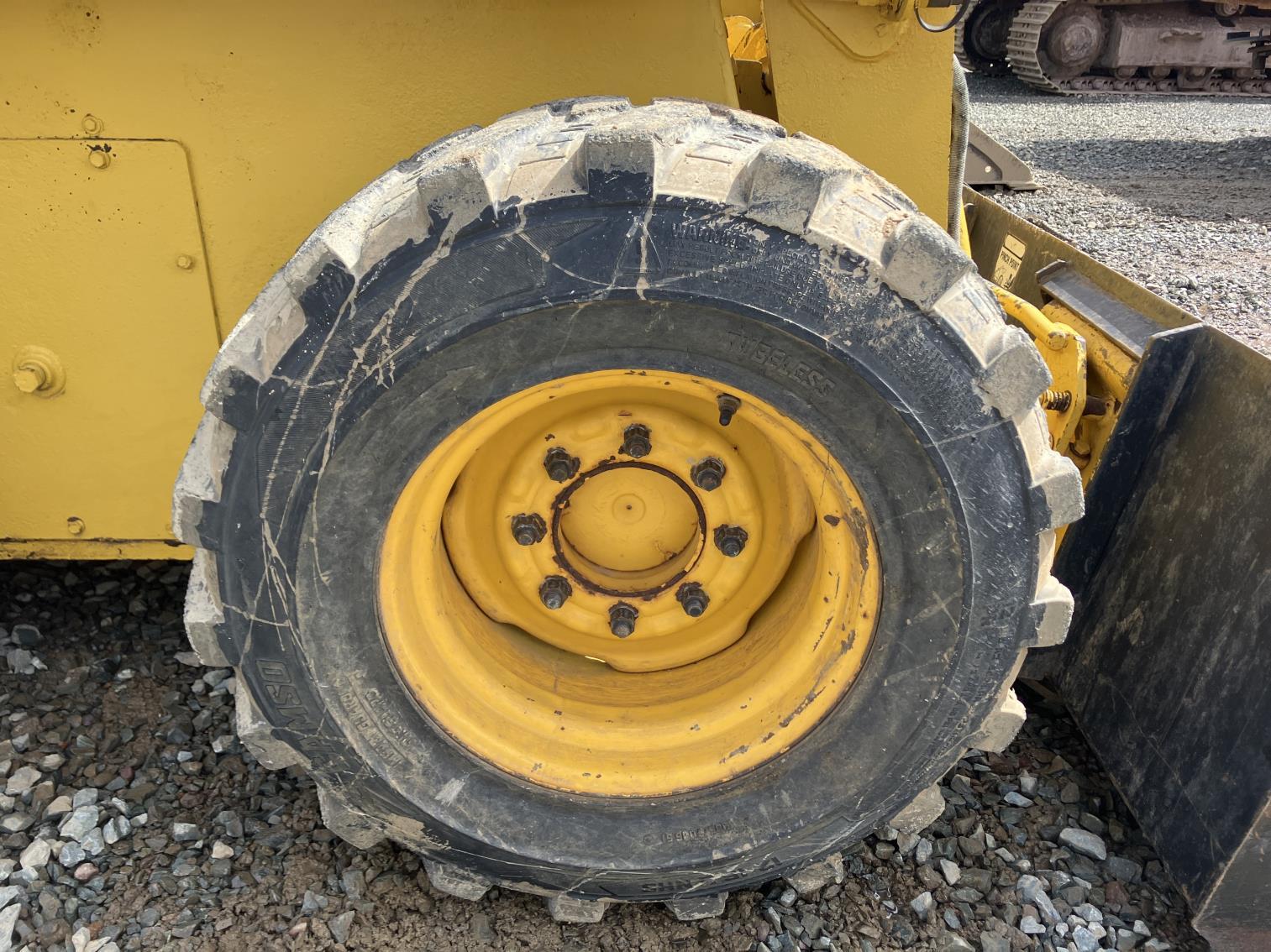 Gehl 6635 Series Ii Dxt Wheeled Skid Steer