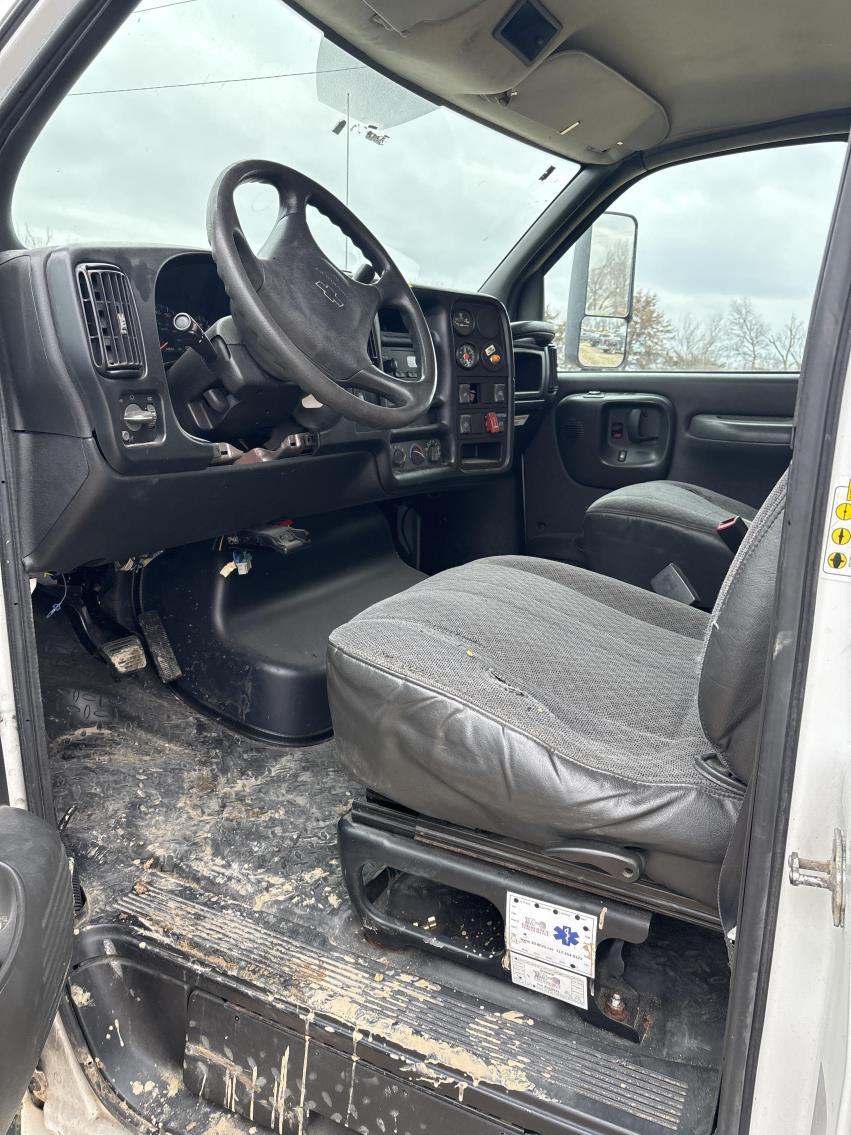 2008 Chevrolet Kodiak 4500 Cab Chassis