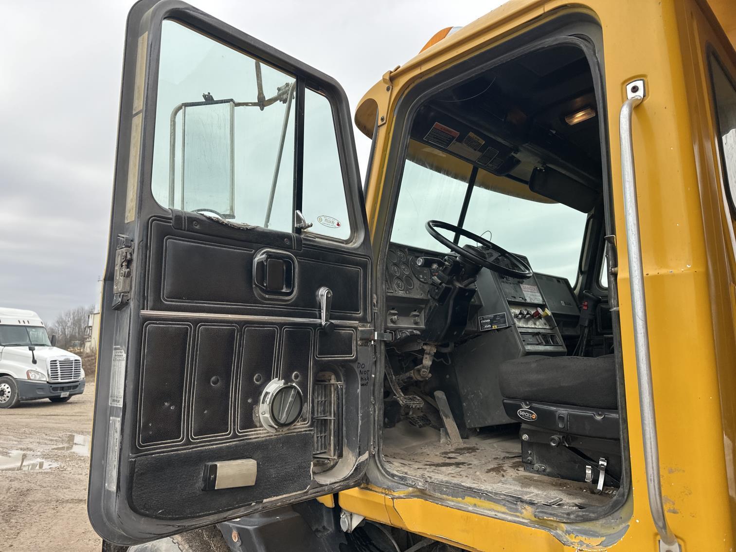 1994 Mack Cl713 Quad Axle Dump Truck