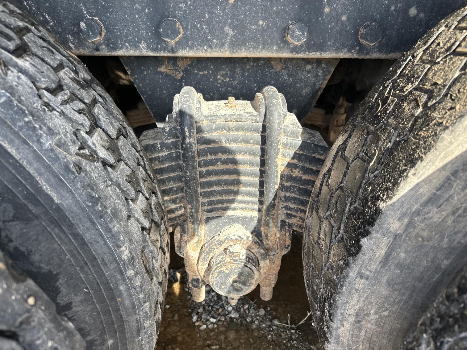 1991 Mack Rb688s Quad Axle Dump Truck