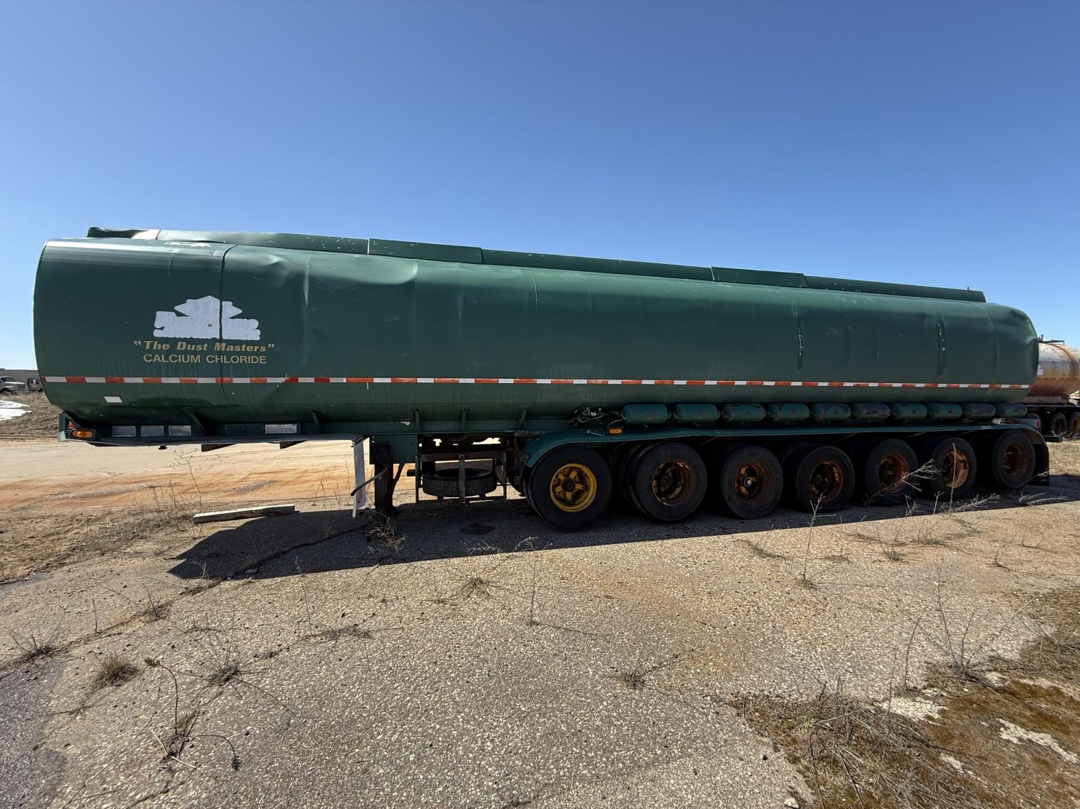 2000 Heil Tanker Trailer