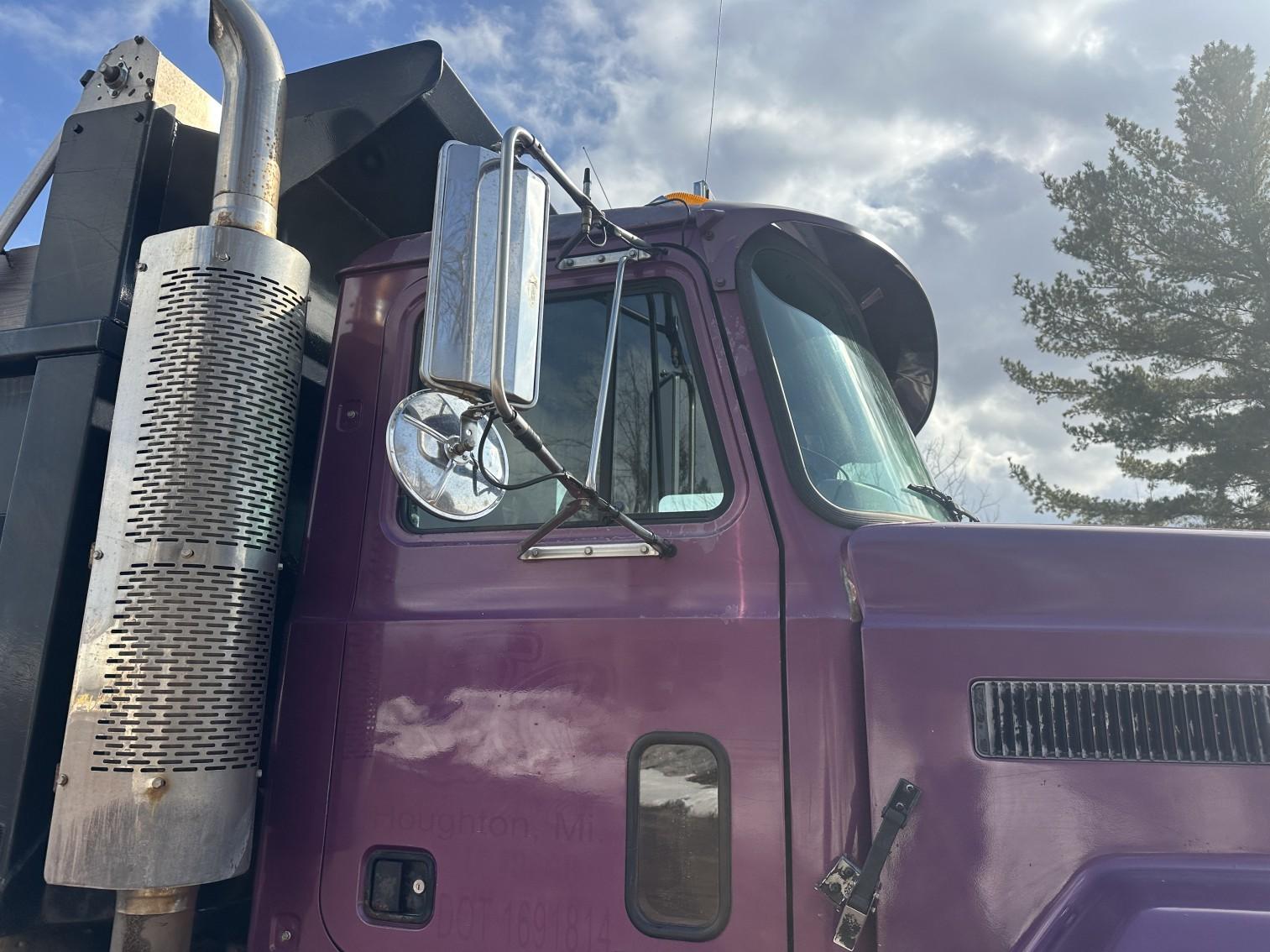 1998 Mack Cl713 Quad Axle Dump Truck