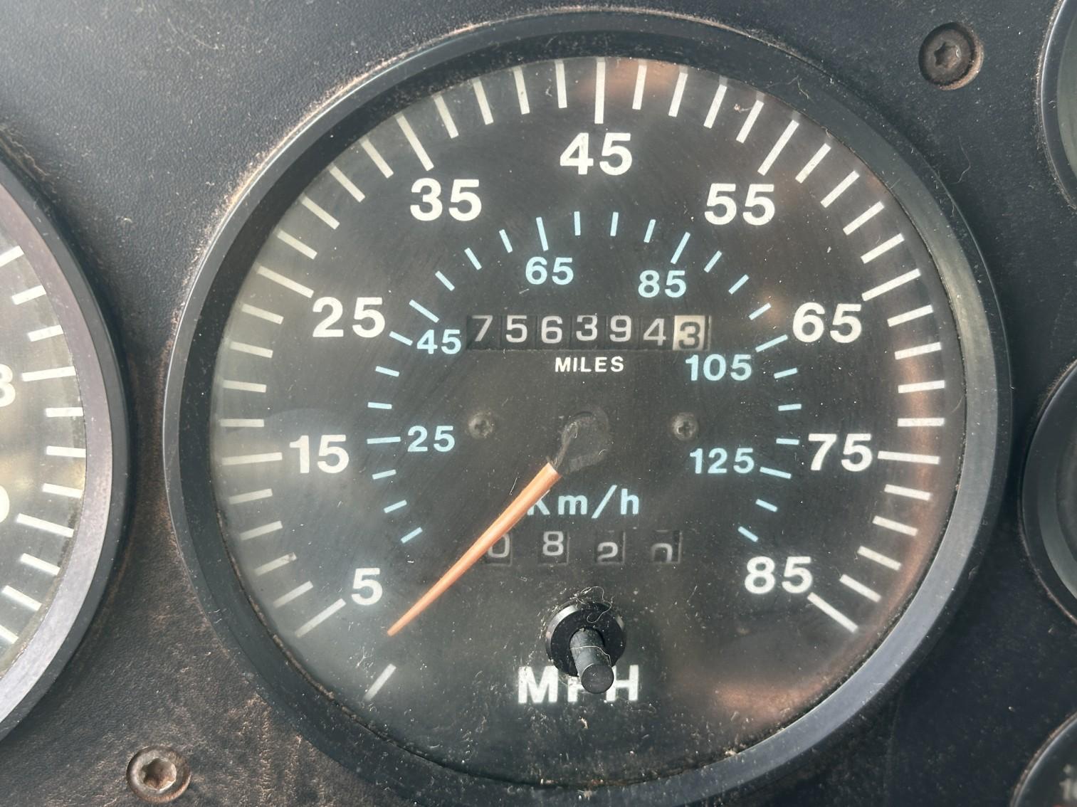 1998 Mack Cl713 Quad Axle Dump Truck
