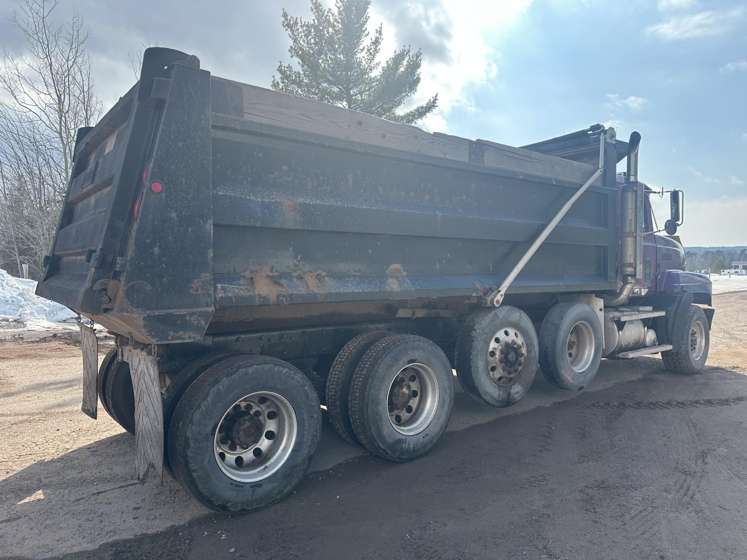 1998 Mack Cl713 Quad Axle Dump Truck