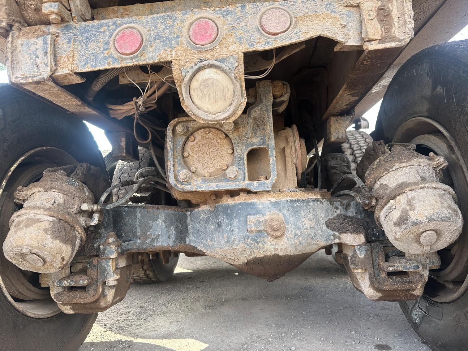 1998 Mack Cl713 Quad Axle Dump Truck