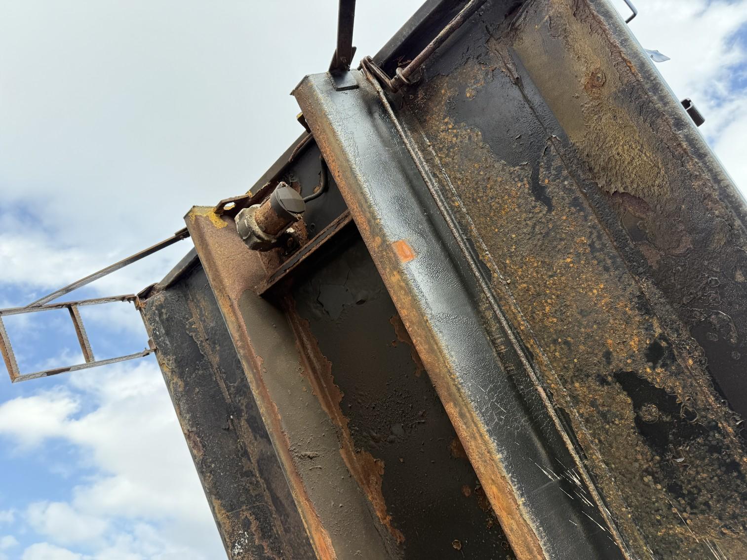 2005 Sterling Acterra Single Axle Dump Truck