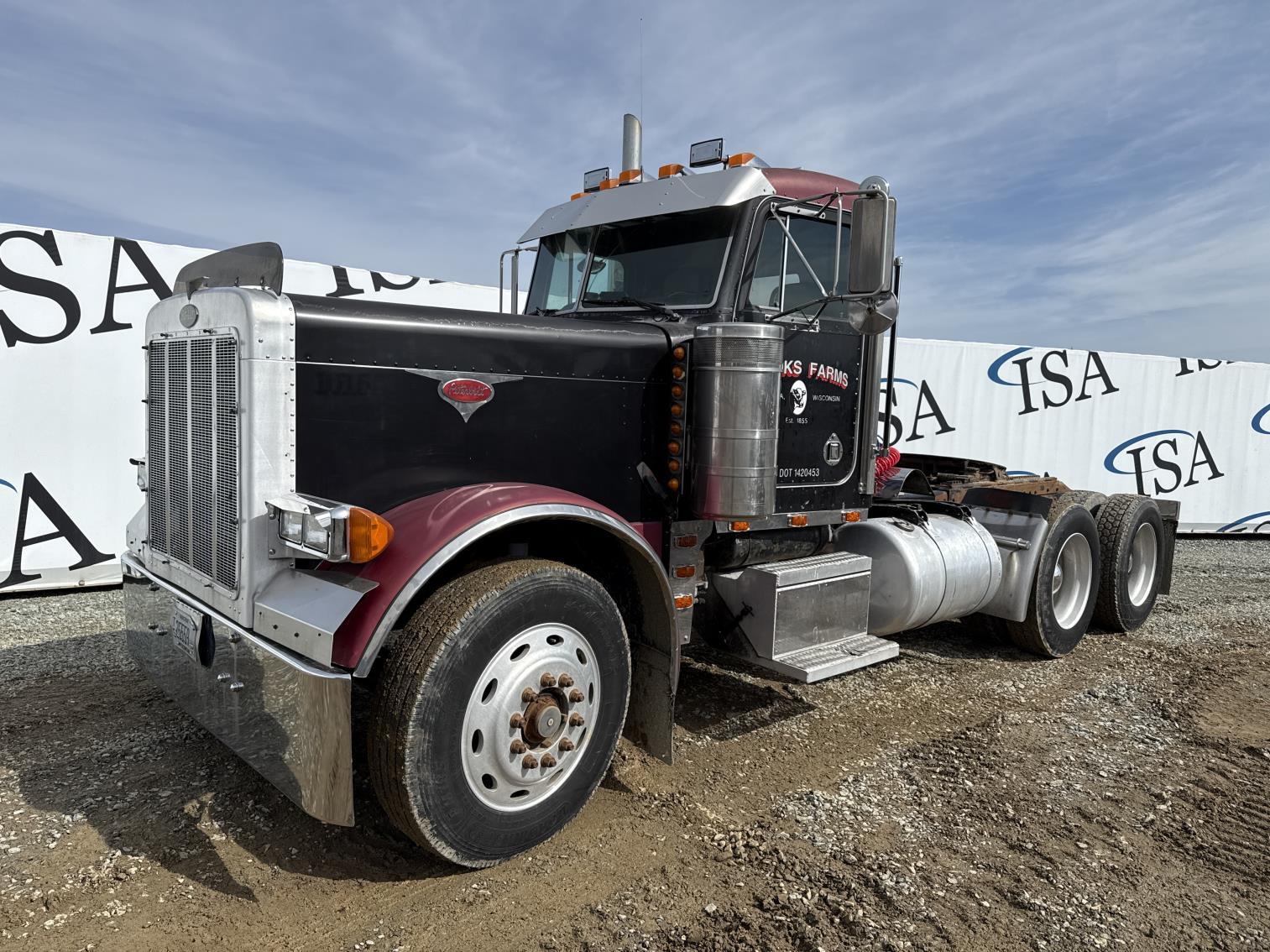 1993 Peterbilt 379 Day Cab Truck Tractor