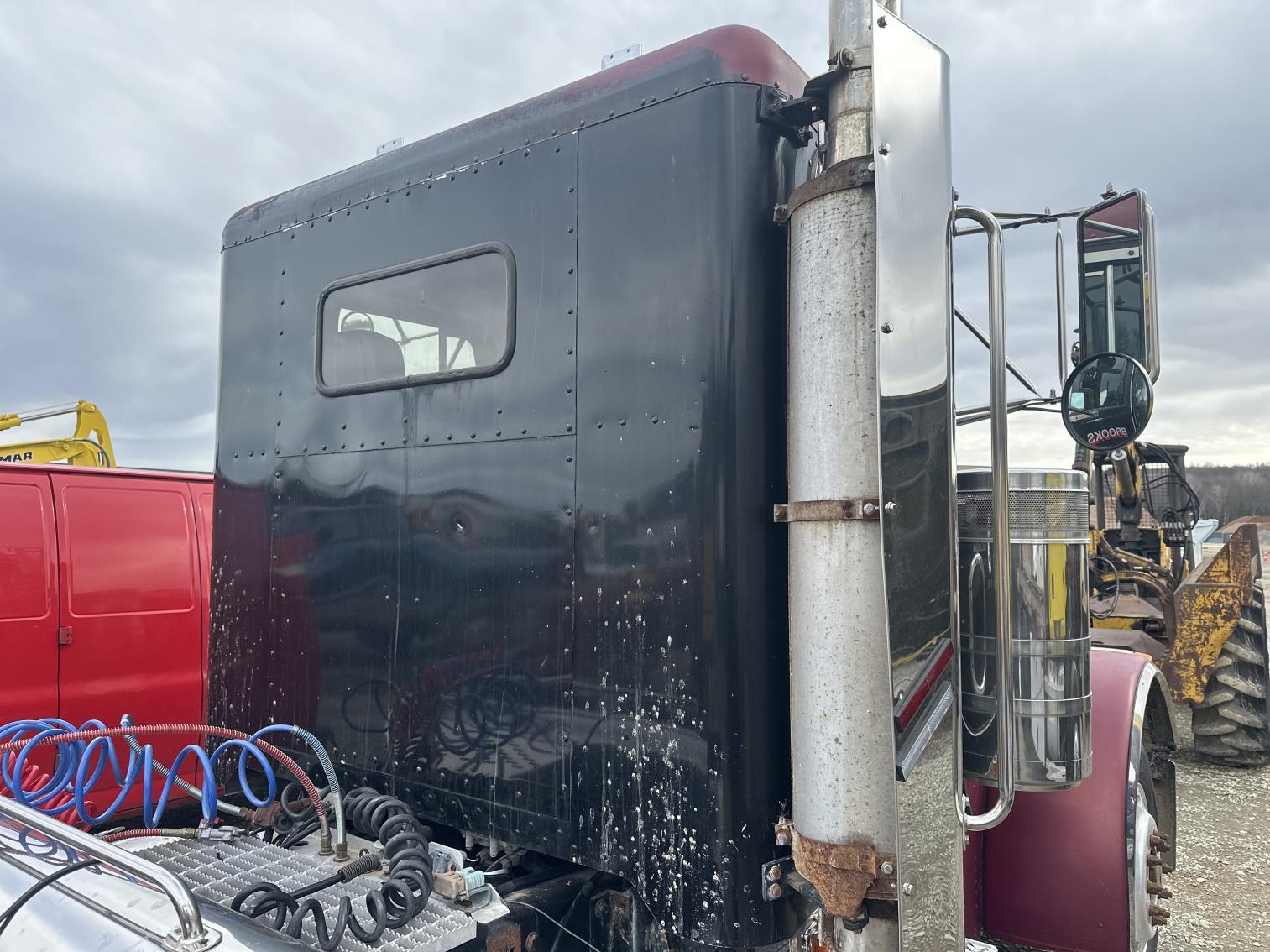 1993 Peterbilt 379 Day Cab Truck Tractor