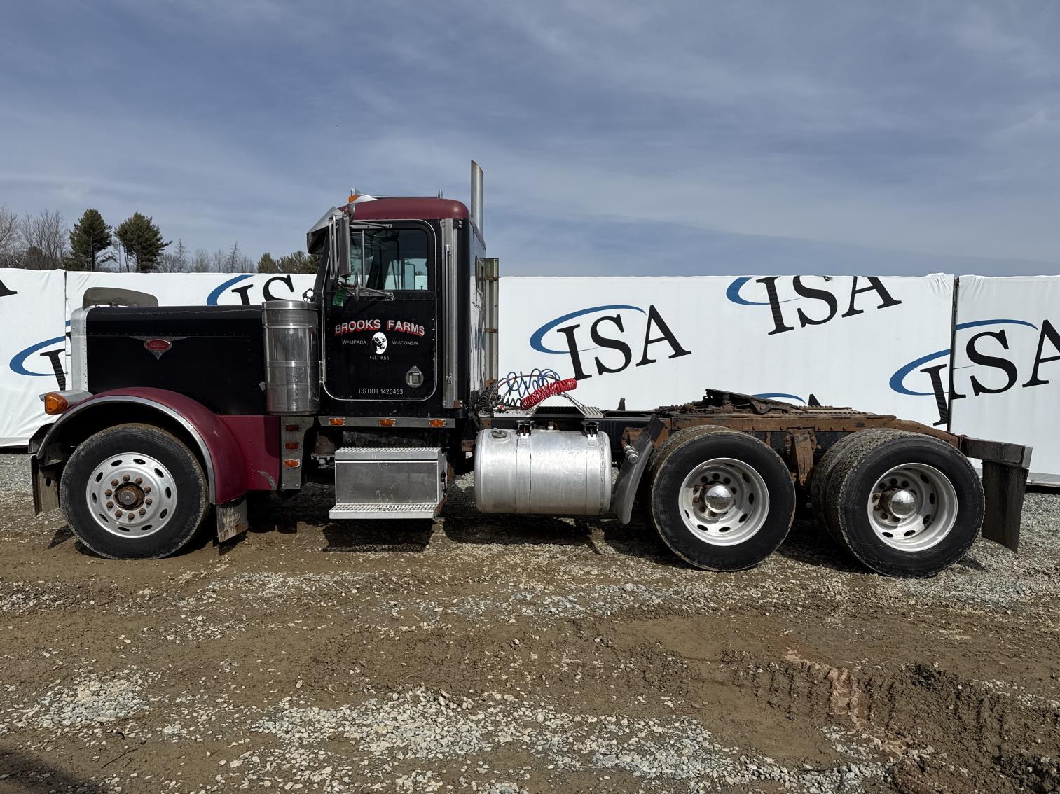 1993 Peterbilt 379 Day Cab Truck Tractor