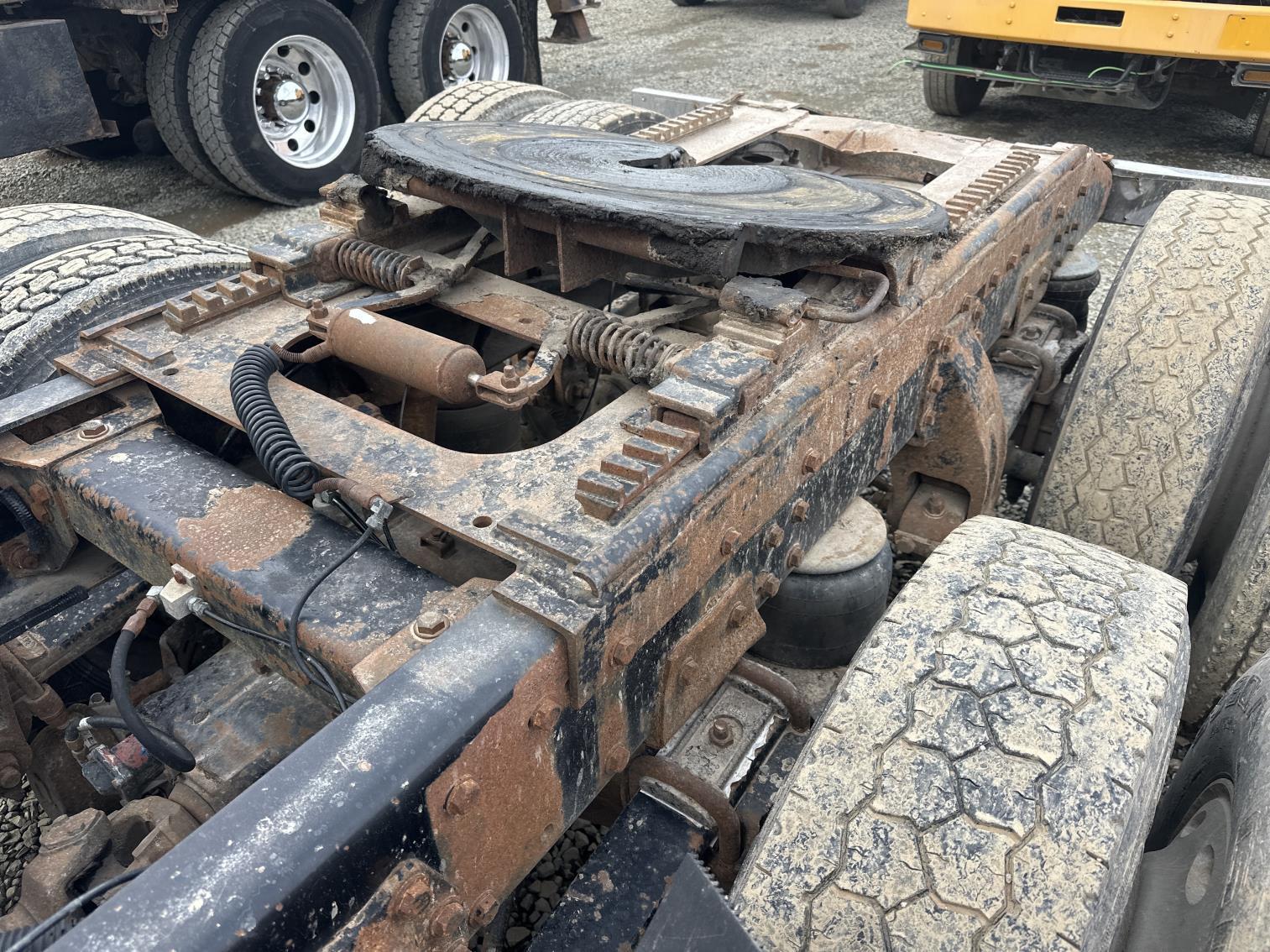 1993 Peterbilt 379 Day Cab Truck Tractor