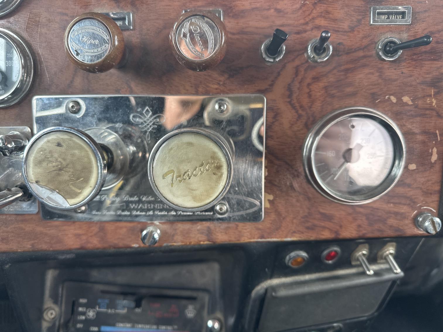 1993 Peterbilt 379 Day Cab Truck Tractor