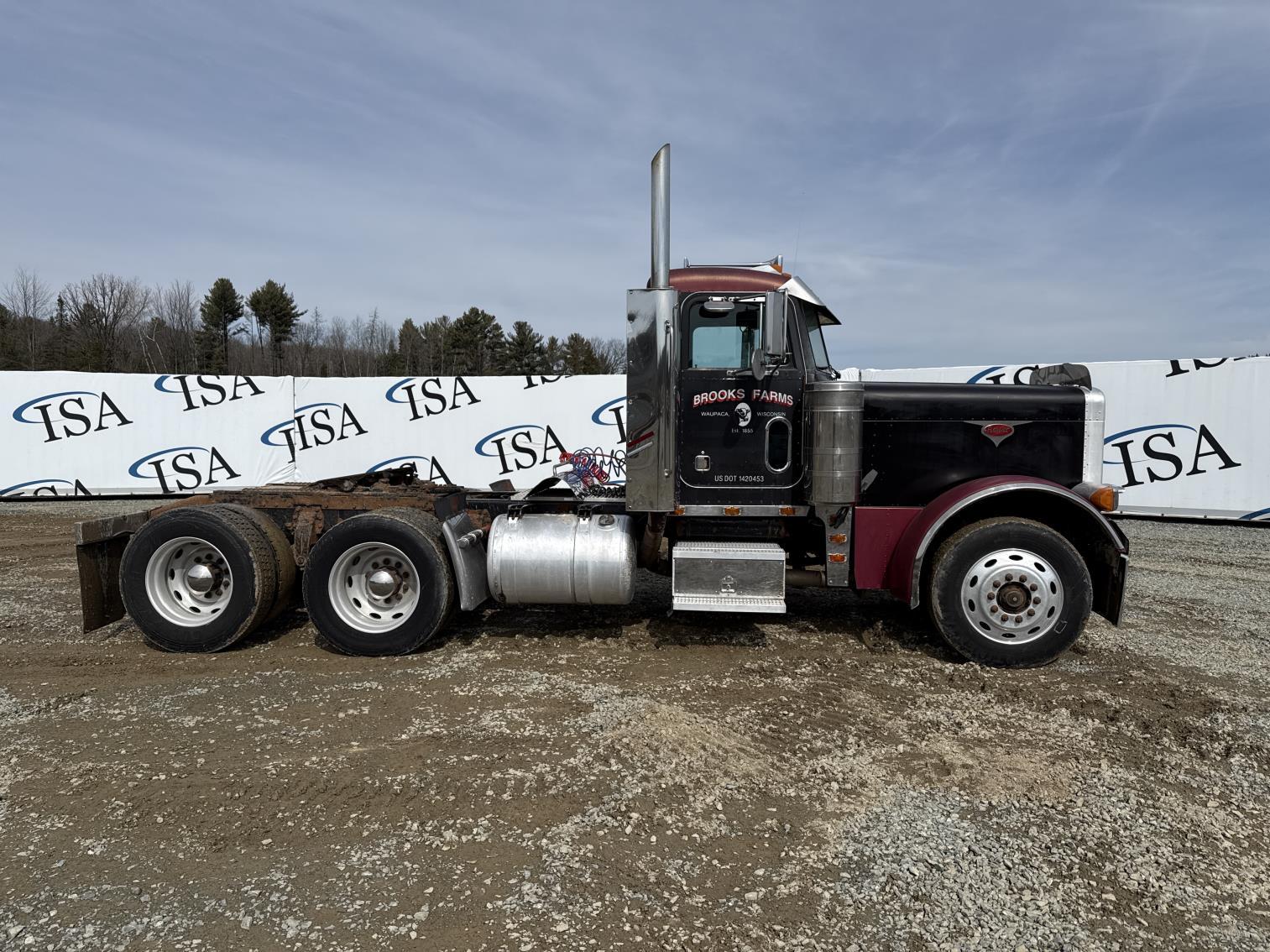 1993 Peterbilt 379 Day Cab Truck Tractor
