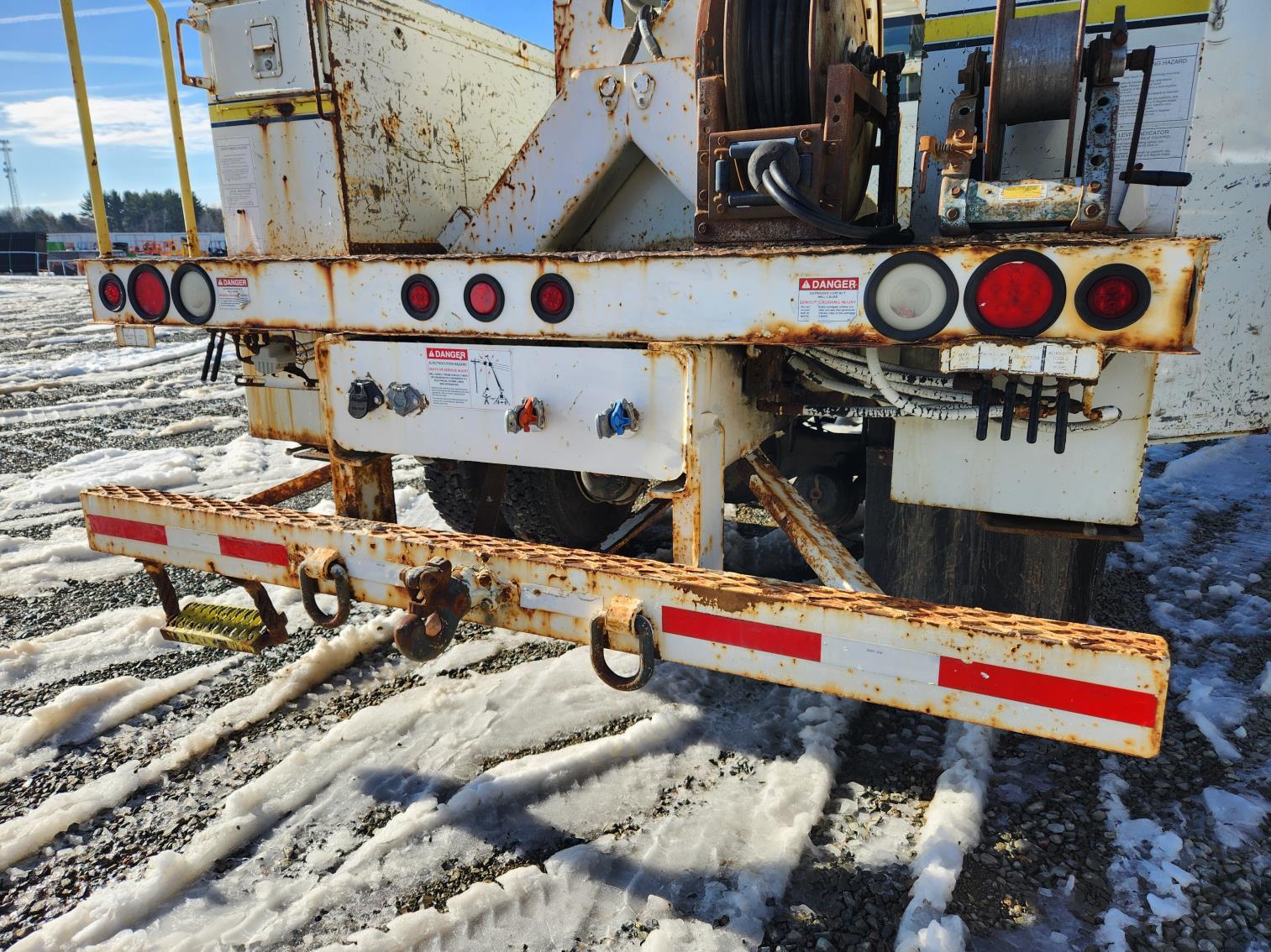 2006 International 7300 Sfa 4x4 Digger Derrick