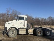 2002 Kenworth T800 Day Cab Semi Tractor