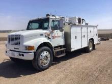 2001 International 4900 Service Truck