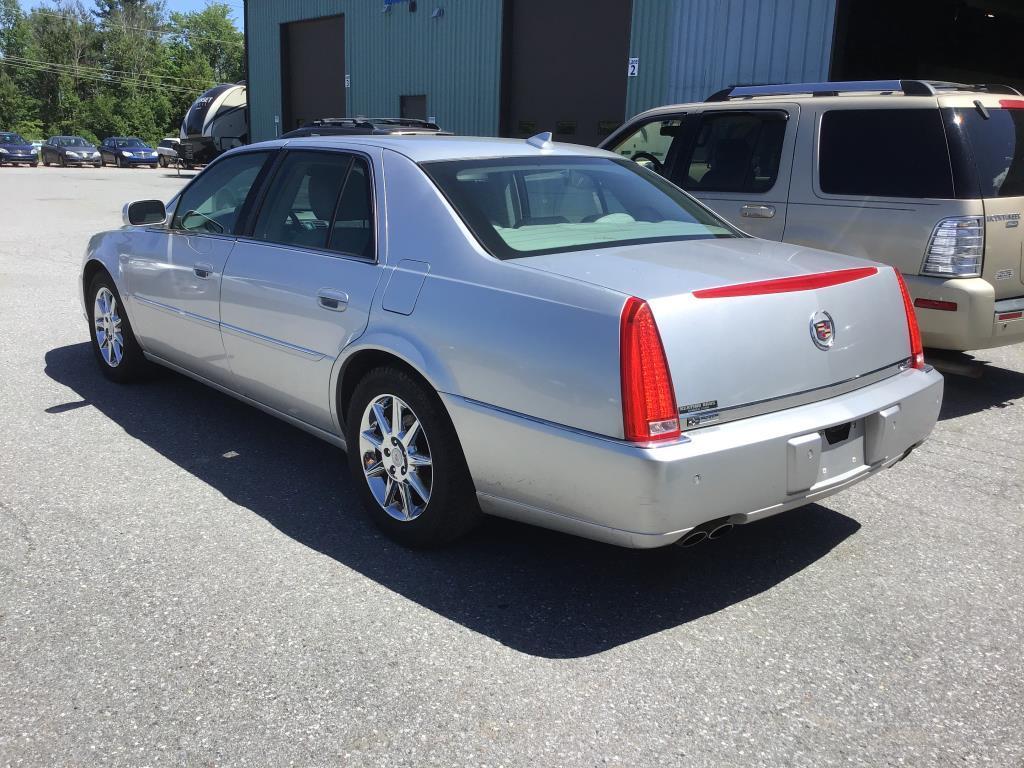 2010 Cadillac DTS