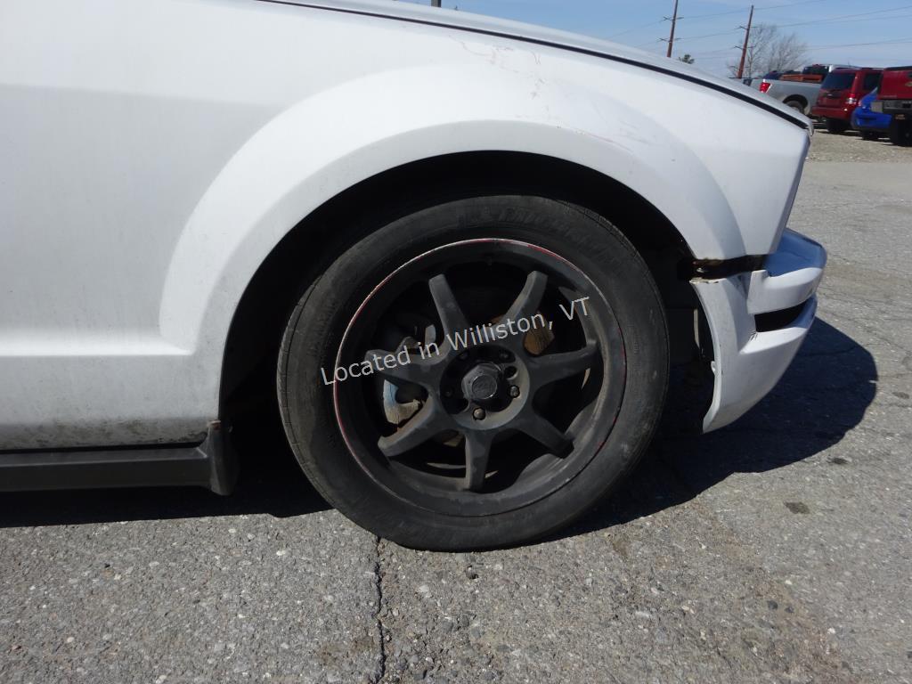 2005 Ford Mustang