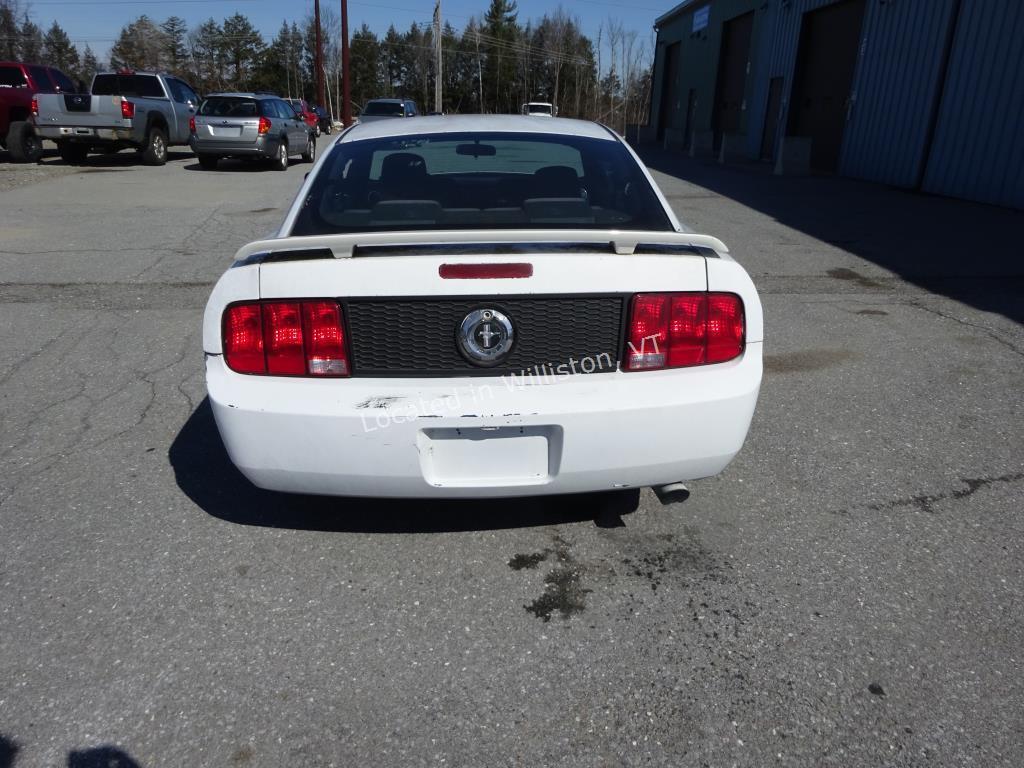 2005 Ford Mustang