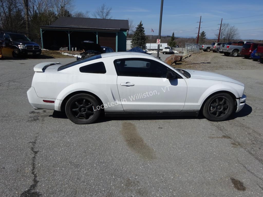 2005 Ford Mustang
