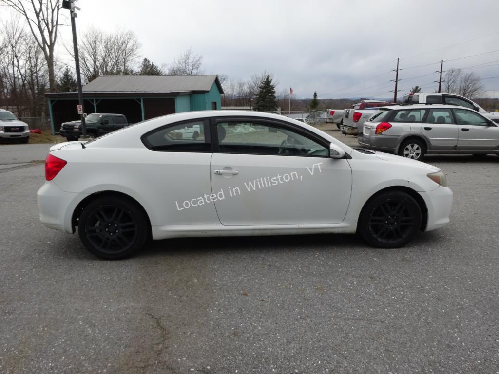 2005 Scion tC