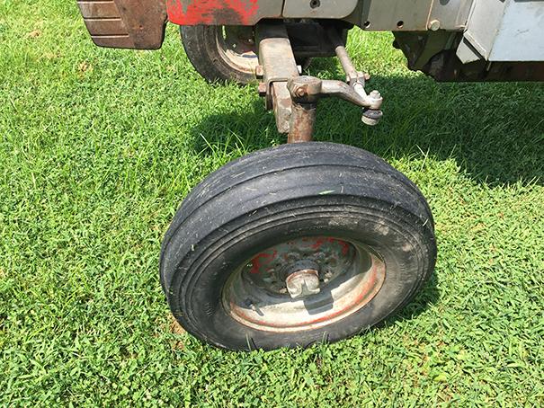 MF180 Perkins 3.9L 4cyl diesel, open station tractor, 6spd, 3pt, single hyd. outlet, 540 PTO