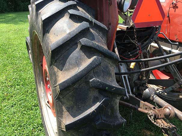 MF180 Perkins 3.9L 4cyl diesel, open station tractor, 6spd, 3pt, single hyd. outlet, 540 PTO